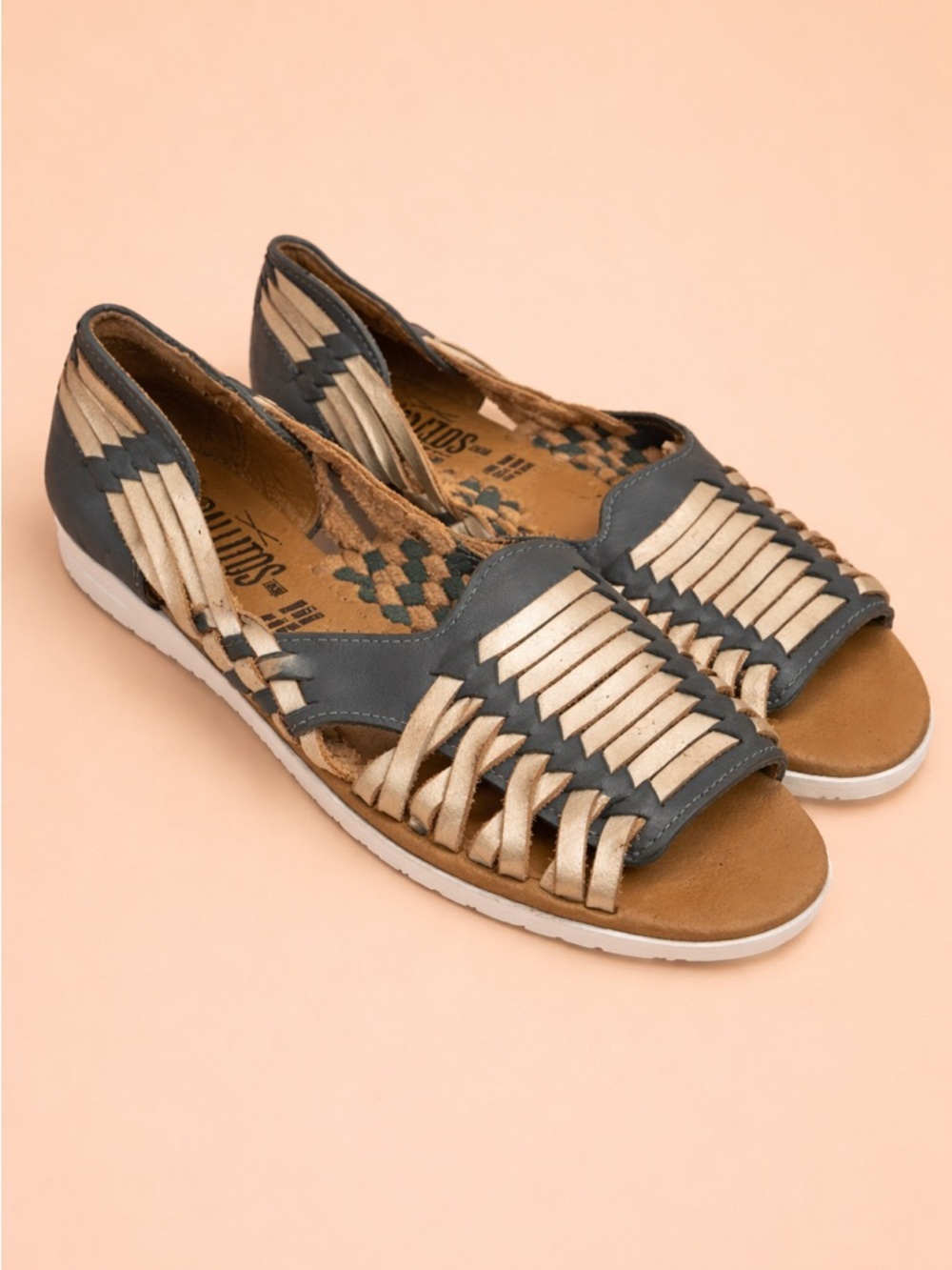 GALLITOS MEXICAN LEATHER HUARACHE SANDALS